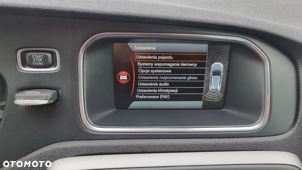 Volvo V40 Cross Country D2 - 36