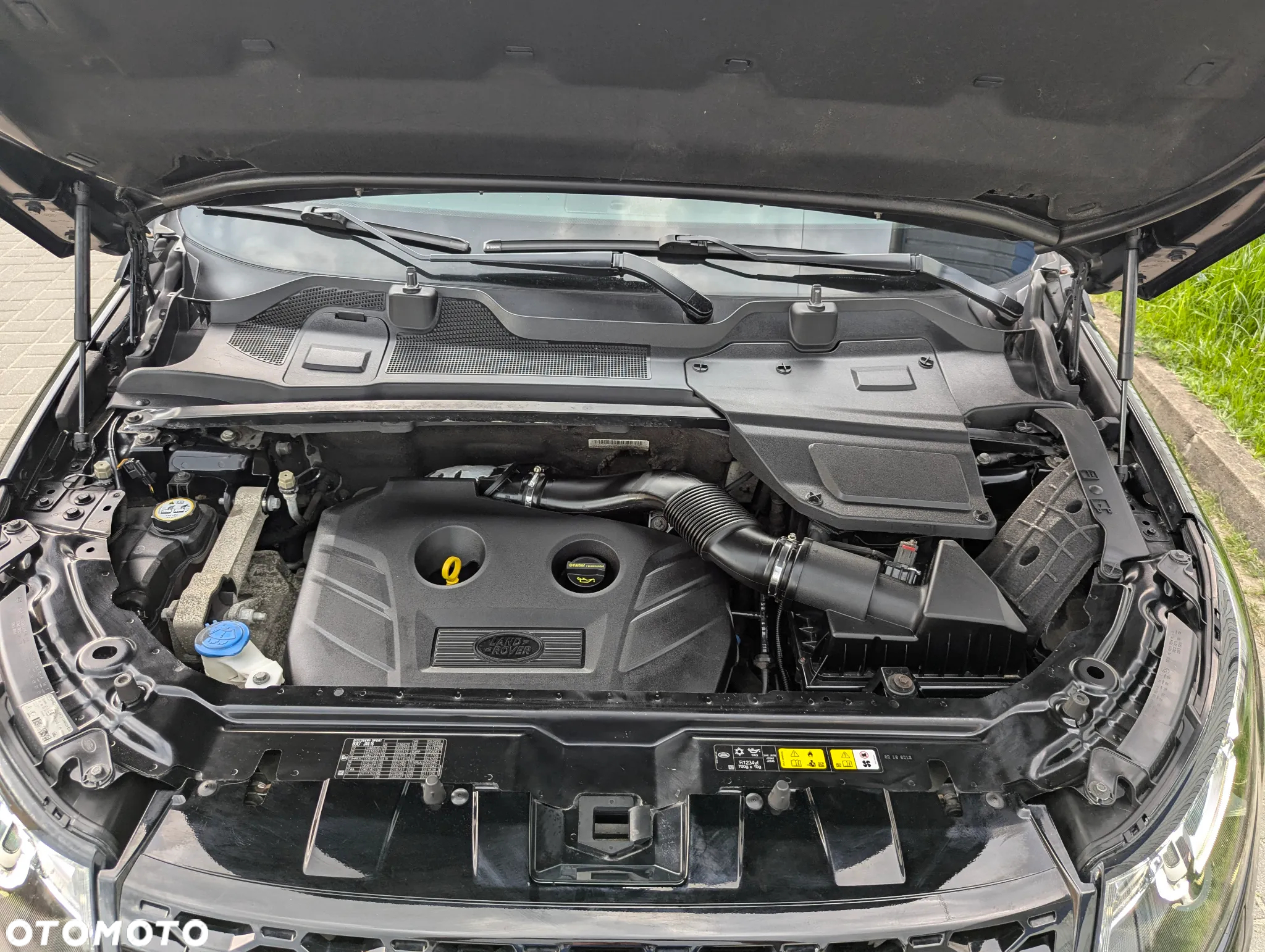 Land Rover Discovery Sport - 24