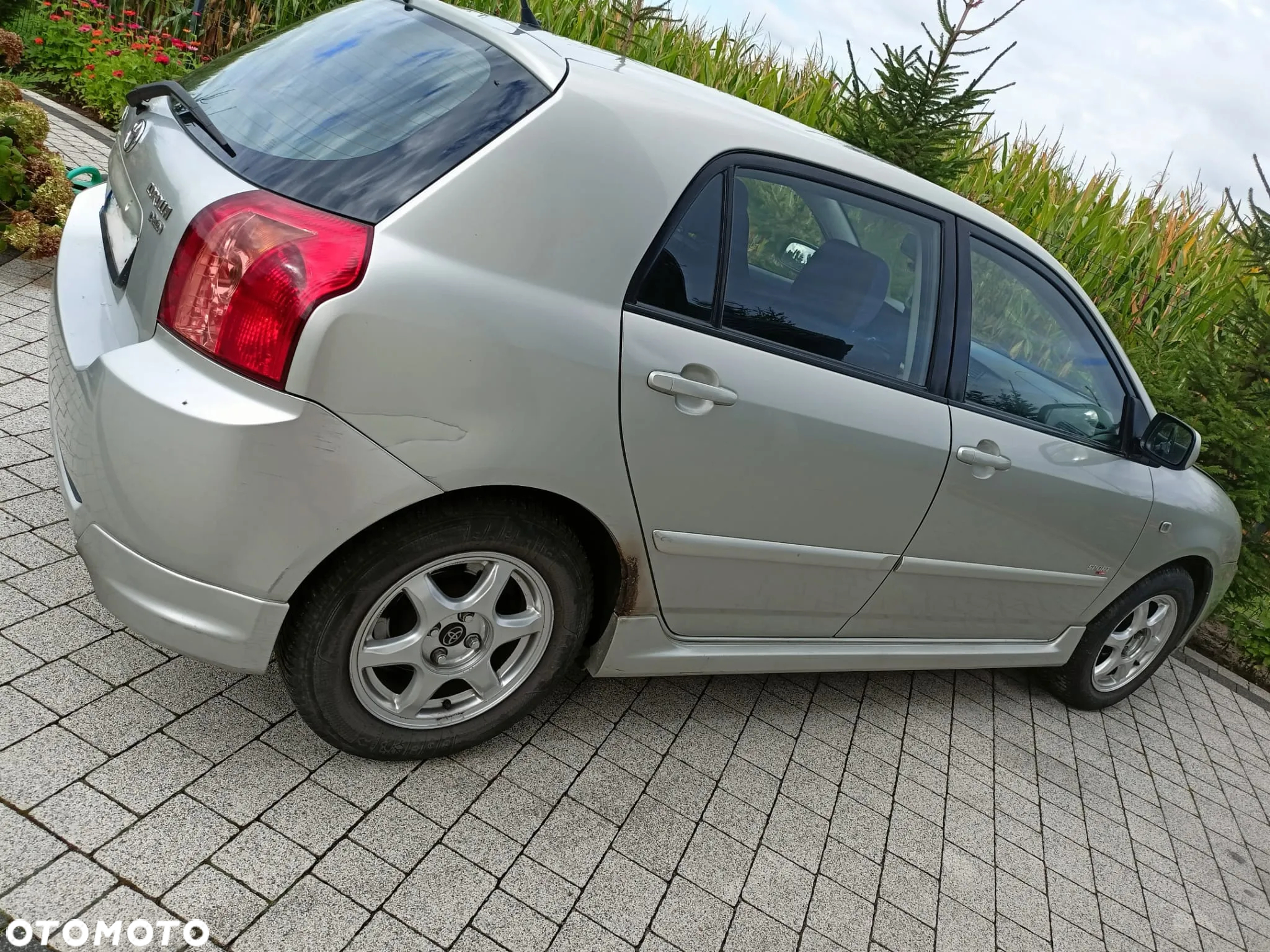Toyota Corolla - 7
