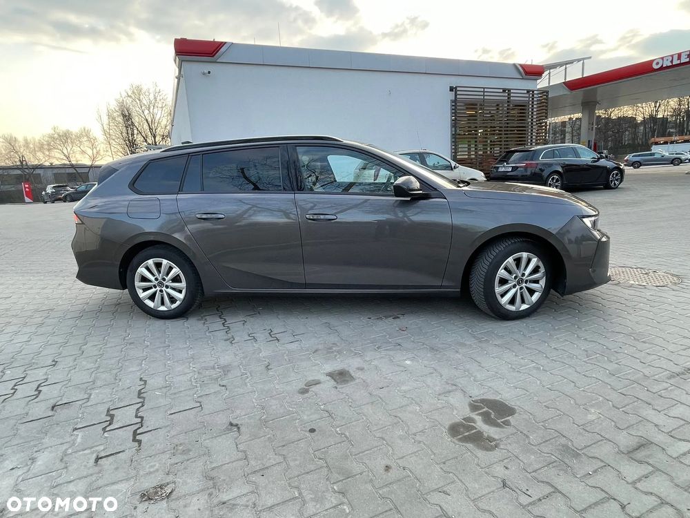 Opel Astra 1.2 T Edition S&S - 4