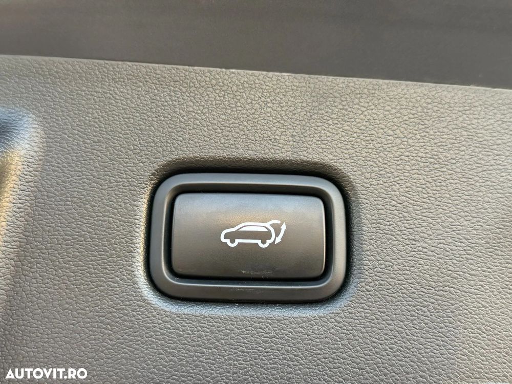 Hyundai Tucson PHEV 1.6 l 265 CP 4WD 6AT Premium - 18