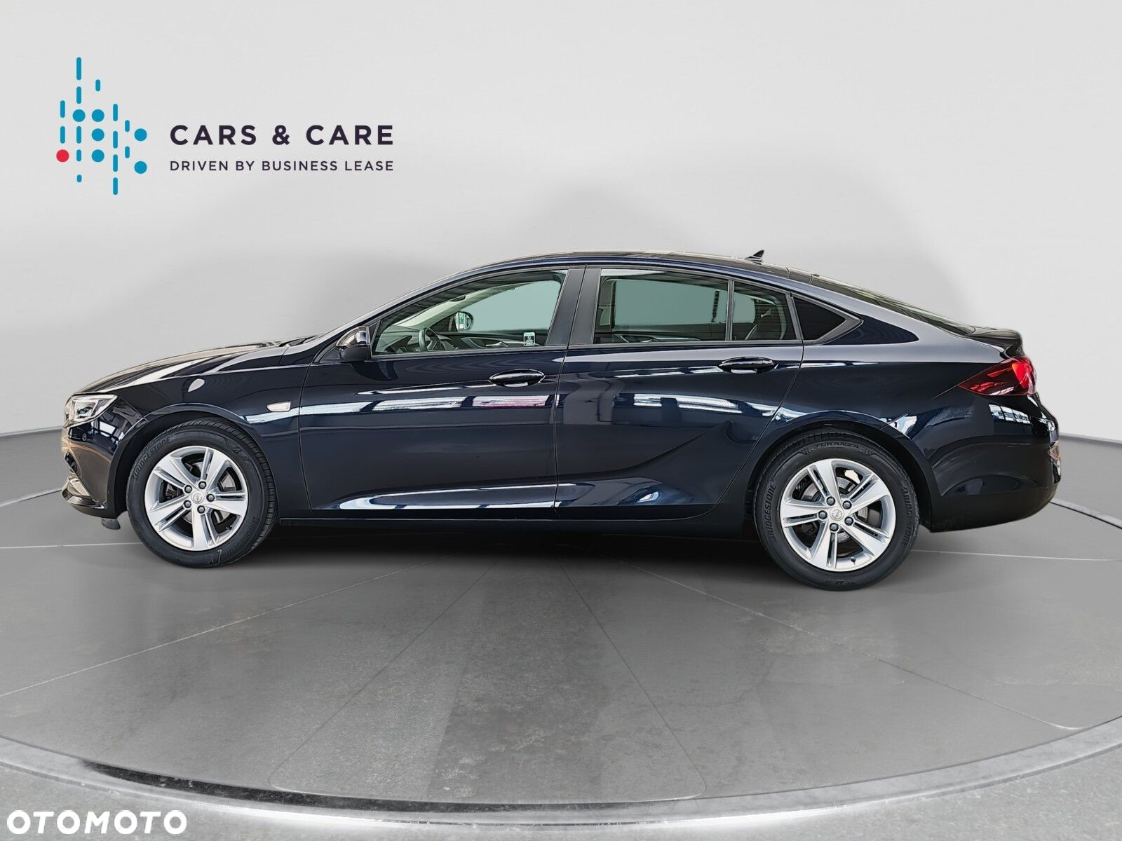 Opel Insignia 1.5 T Enjoy S&S - 24