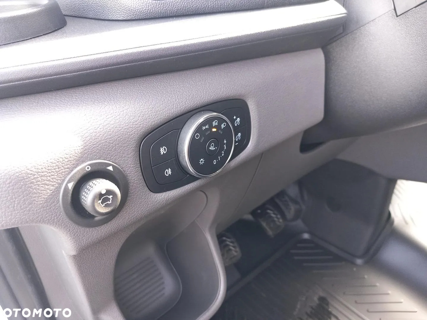 Ford Transit - 10