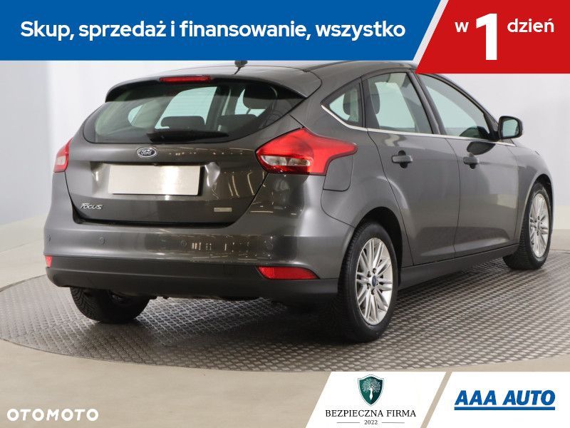 Ford Focus - 6
