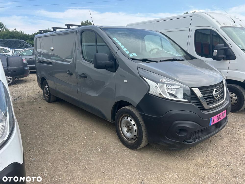 Renault Trafic Nissan NV 300 - 1