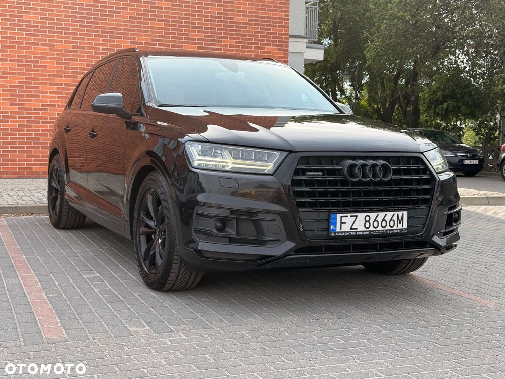 Audi Q7 - 15