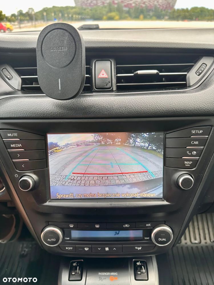 Toyota Avensis 2.0 Premium MS - 5