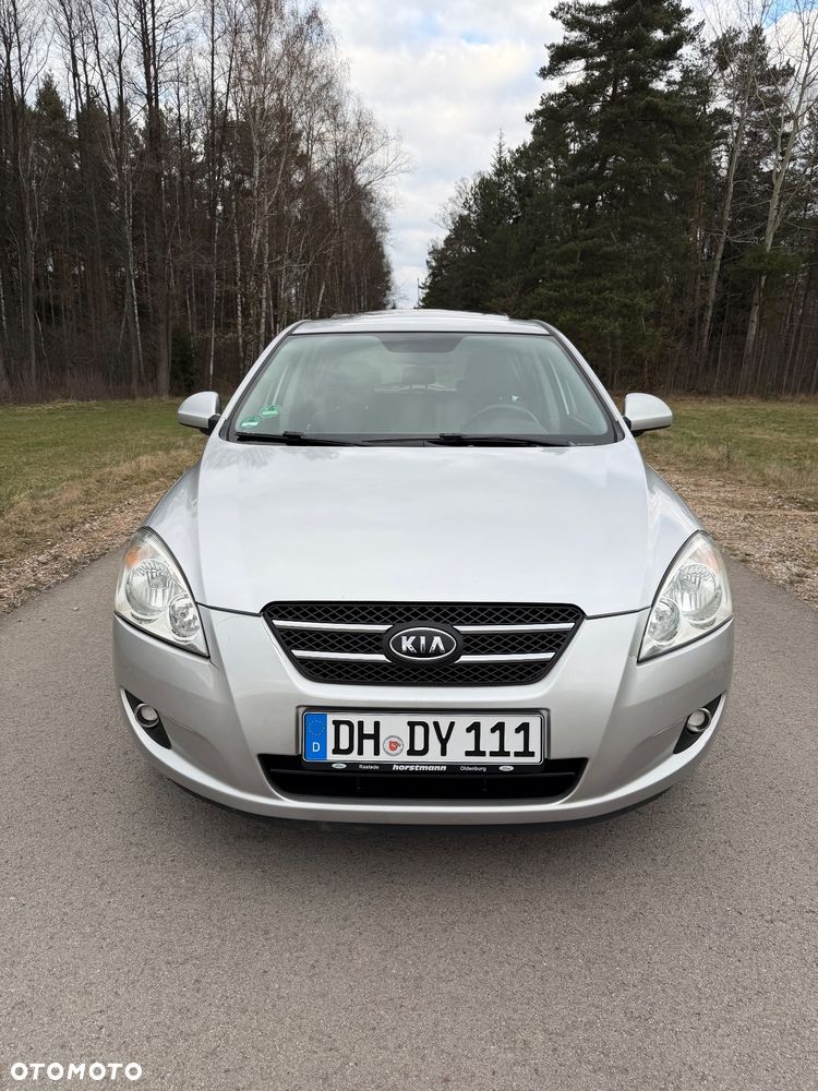 Kia Ceed 2.0 CVVT Spirit - 2