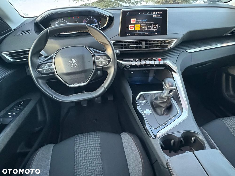 Peugeot 5008 1.6 BlueHDi Allure 7os - 11