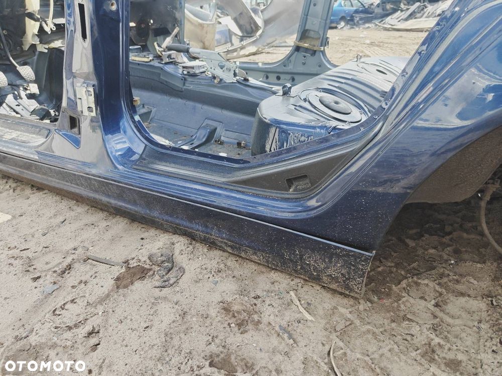 PRÓG LEWY + SŁUPEK ŚRODKOWY BMW E46 TOURING KOMBI A07/5 MYSTICBLAU METALLIC - 3