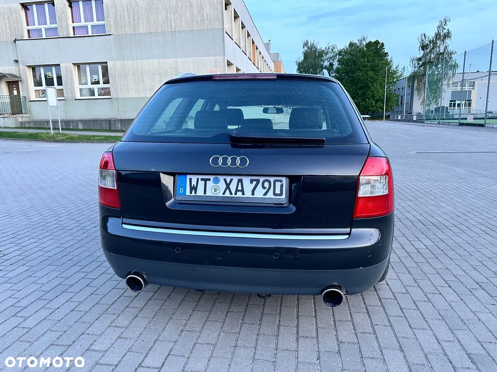 Audi A4 Avant 1.8T Quattro - 4