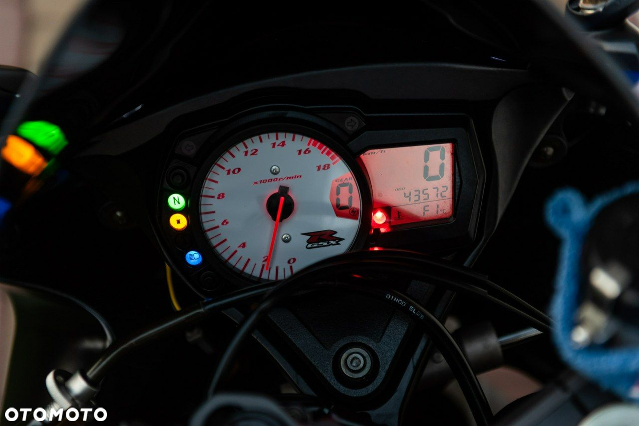 Suzuki GSX-R - 9