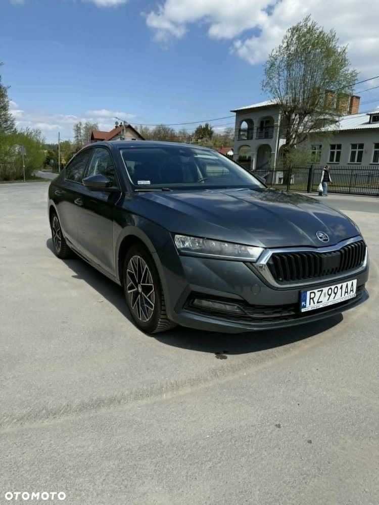 Skoda Octavia 1.5 TSI GPF ACT Ambition - 4