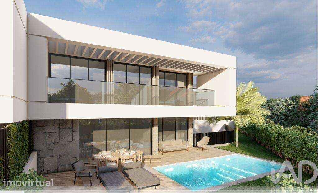 Casa / Villa T3 em Loulé (São Clemente) de 253,00 m2