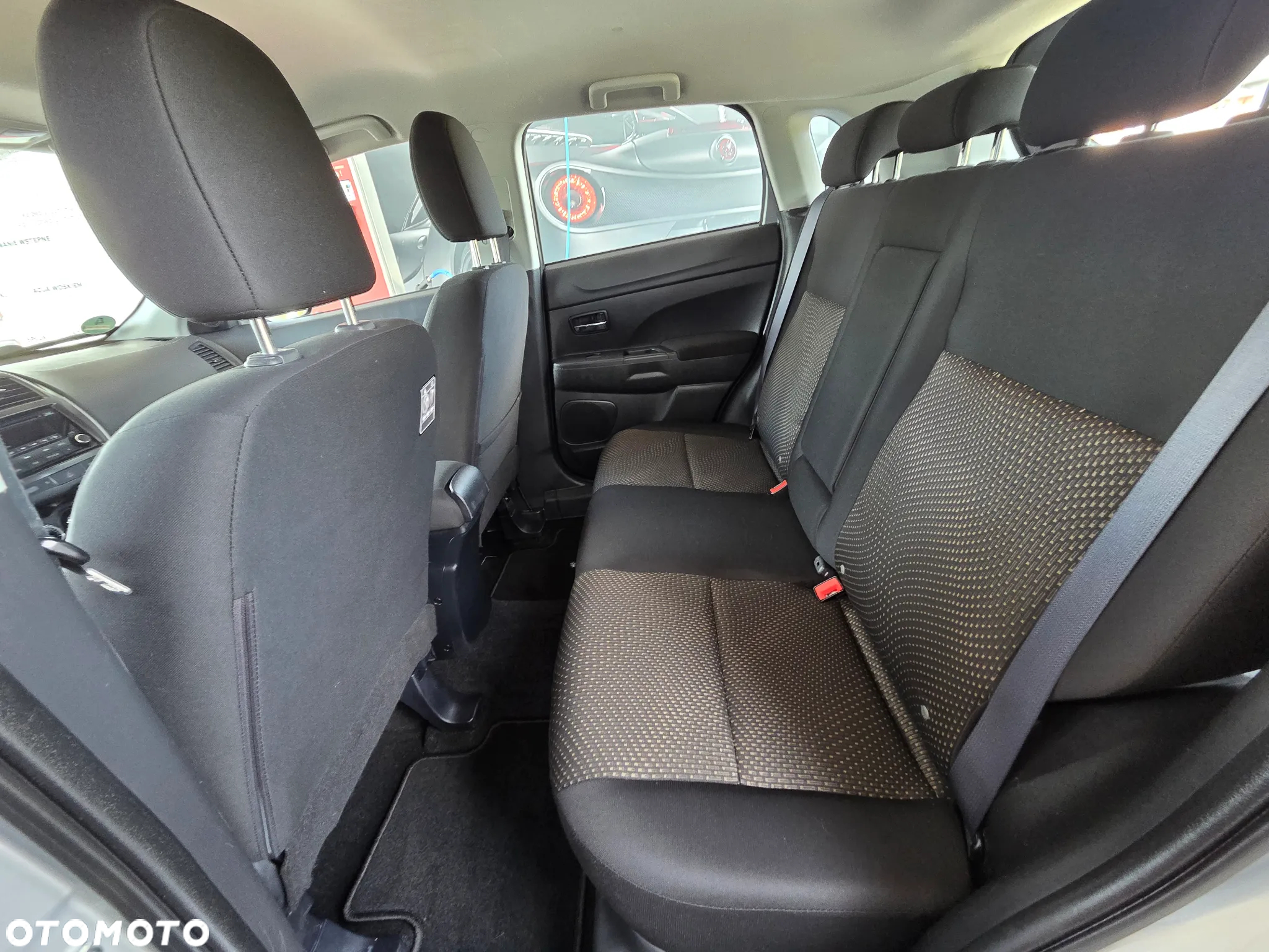 Mitsubishi ASX 2.2 DI-D 4WD Automatik Intense - 27