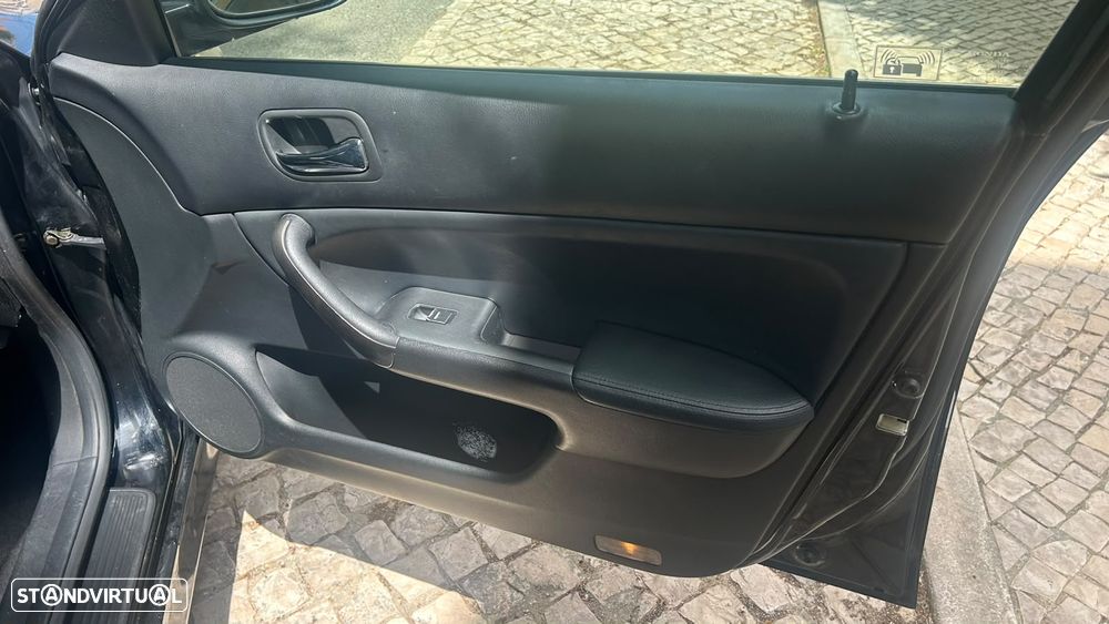 Honda Accord Tourer 2.2 i-CTDi Executive - 14