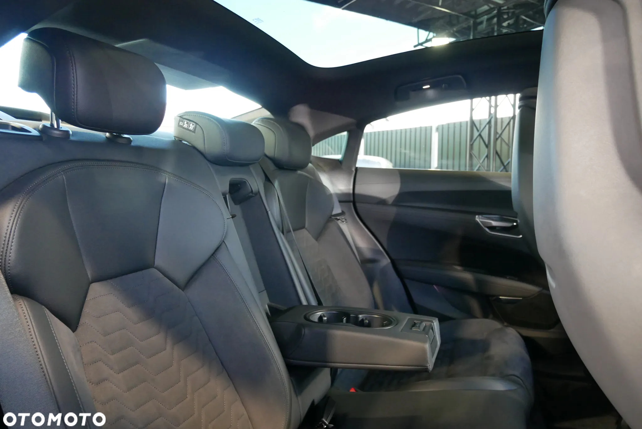 Audi e-tron GT quattro - 15