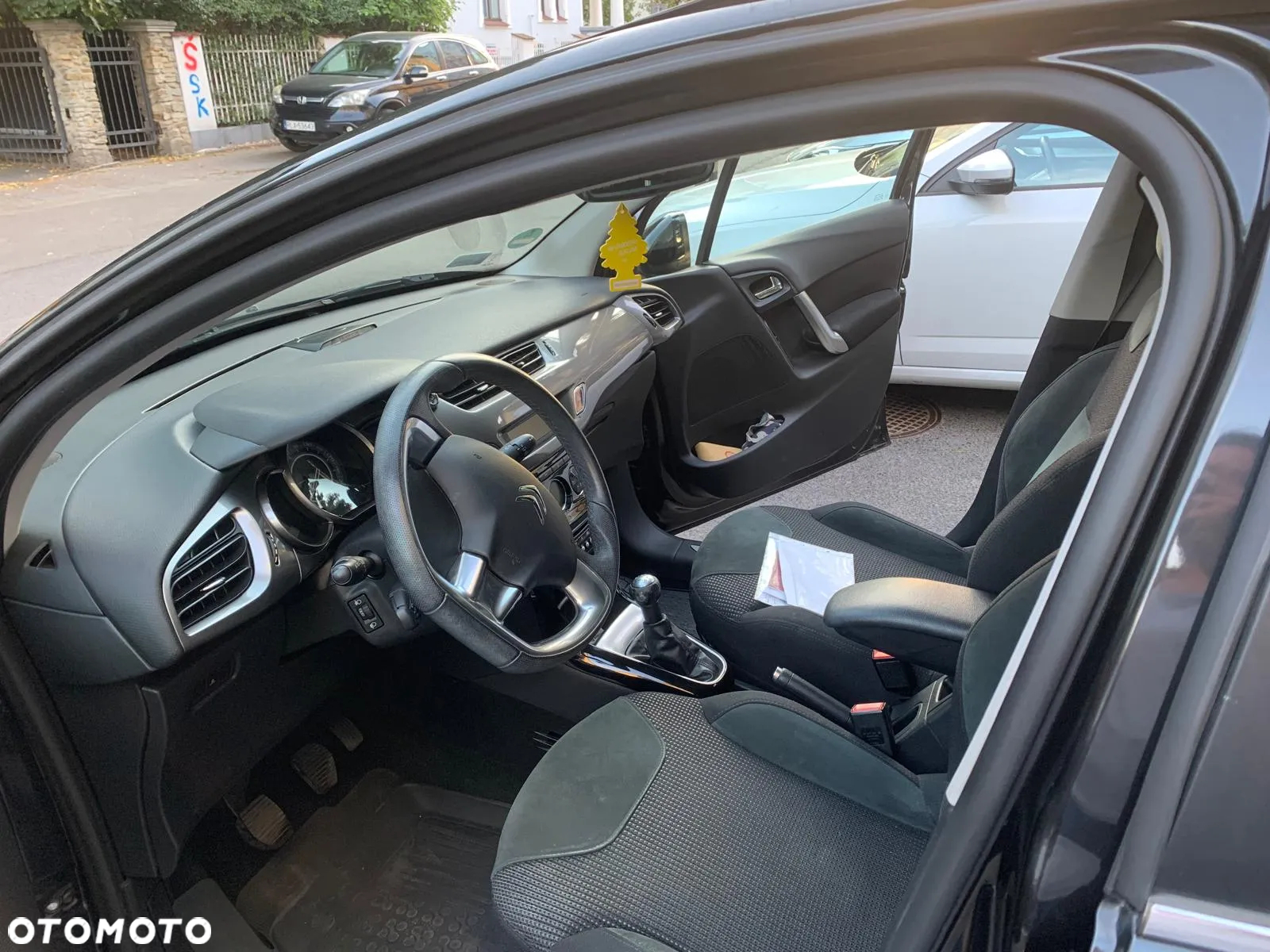 Citroën C3 VTi 95 Exclusive - 6