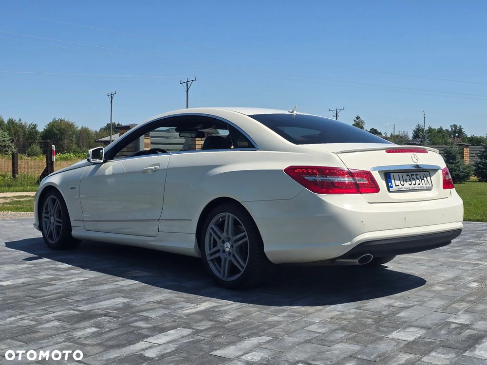 Mercedes-Benz Klasa E 250 CDI DPF BlueEFFICIENCY 7G-TRONIC Avantgarde - 5