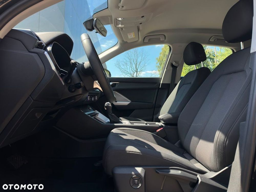 Audi Q3 35 TFSI mHEV S-Line S tronic - 12