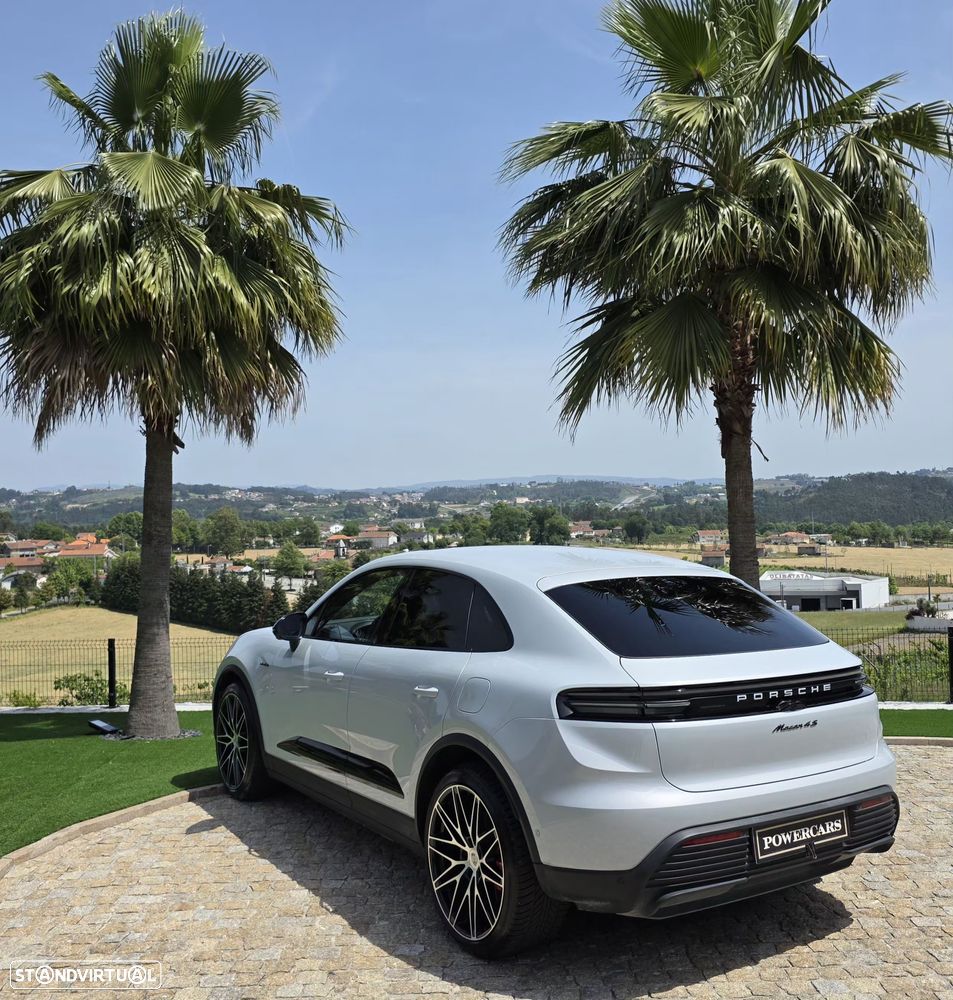 Porsche Macan Electric 4S - 8