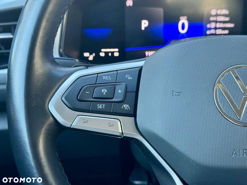 Volkswagen T-Roc - 18
