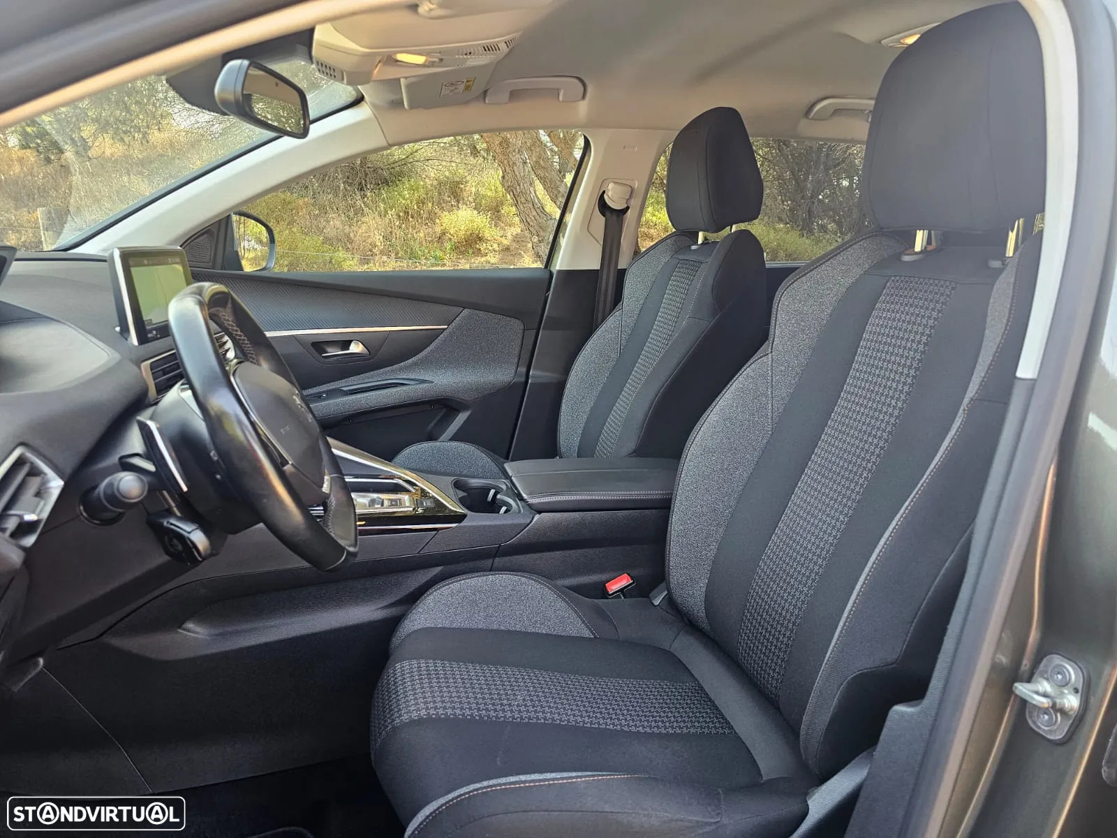Peugeot 5008 1.5 BlueHDi Active Pack EAT8 - 9