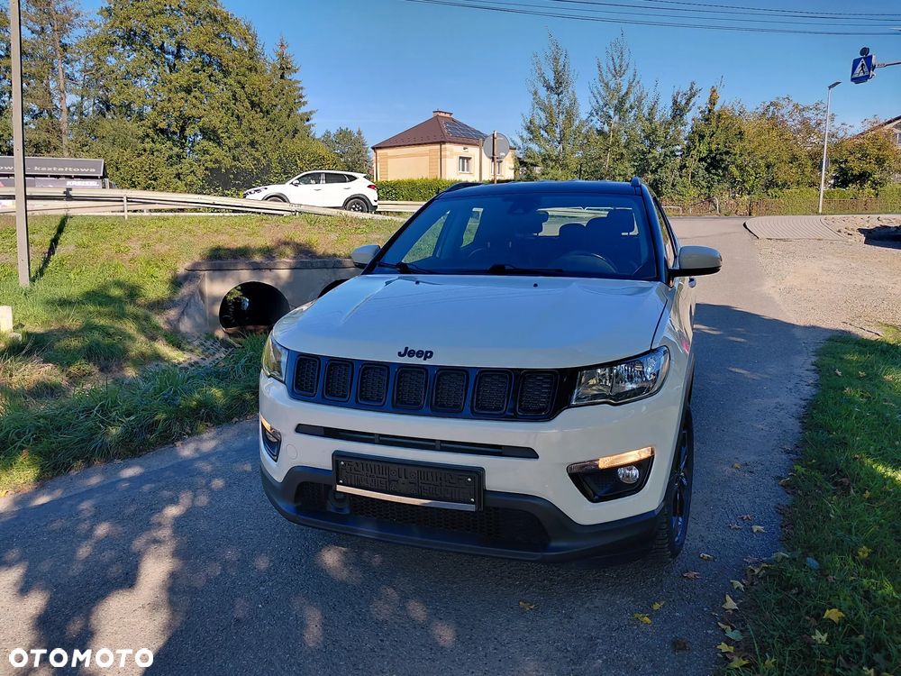 Jeep Compass - 2