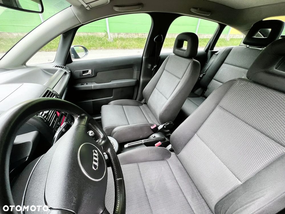 Audi A2 - 10