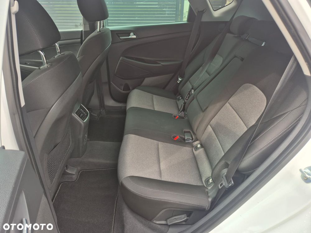 Hyundai Tucson blue 1.6 CRDi 2WD DCT Style - 15