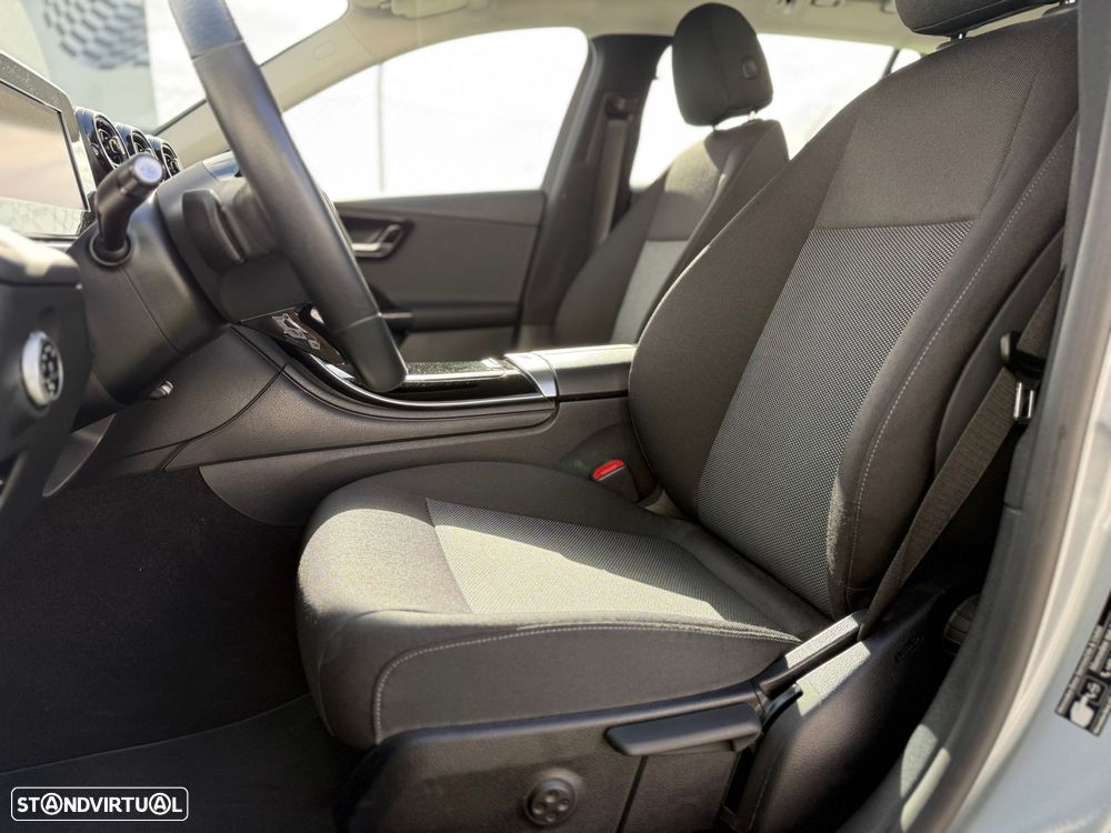 Mercedes-Benz C 200 d - 25