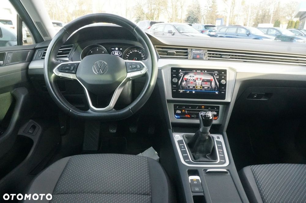 Volkswagen Passat 2.0 TDI EVO Essence - 11