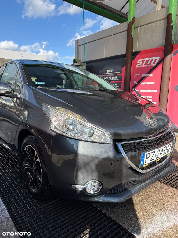 Peugeot 208 1.2 PureTech Style - 2