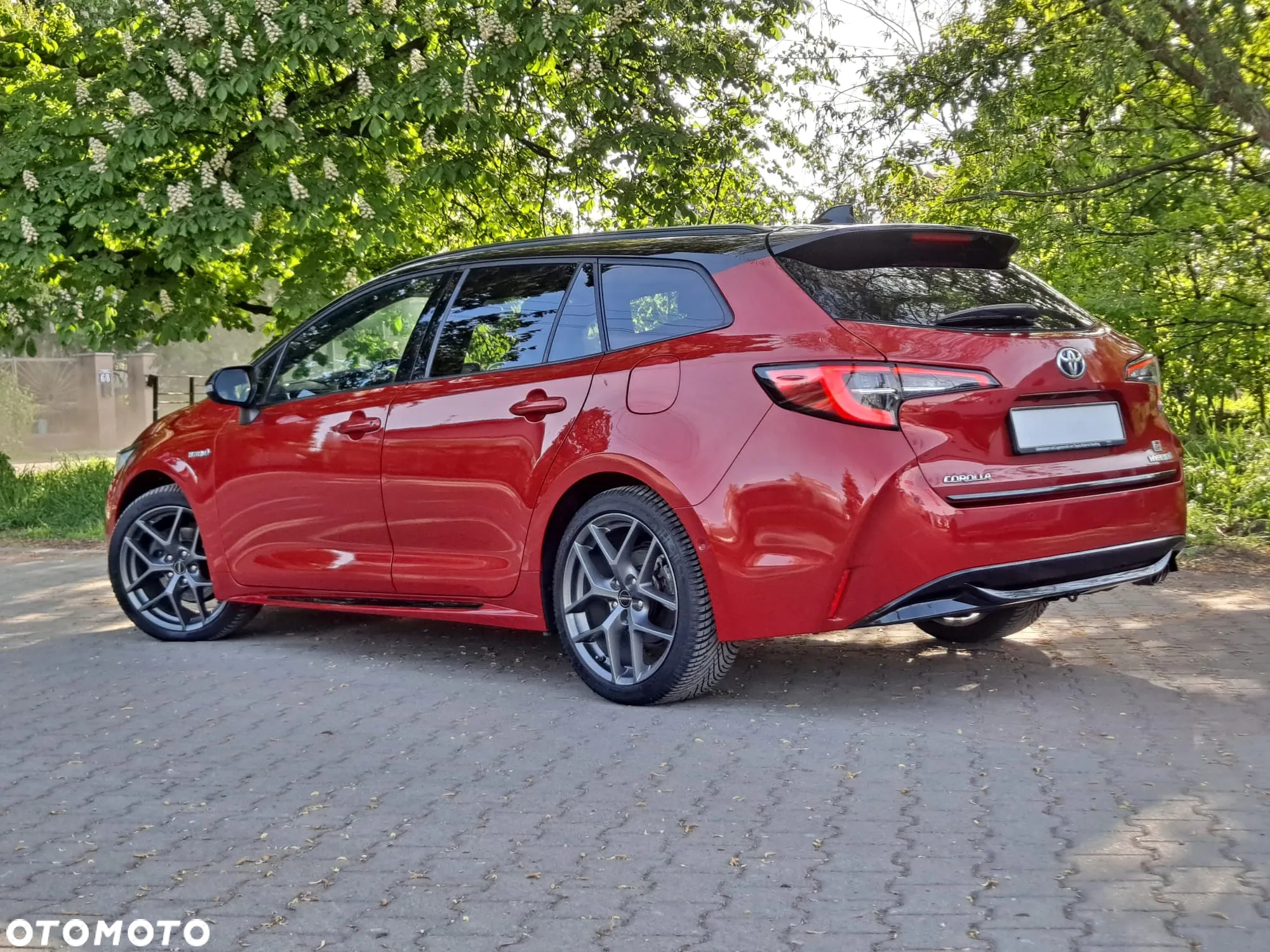 Toyota Corolla 2.0 Hybrid Touring Sports GR Sport Black Edition - 12