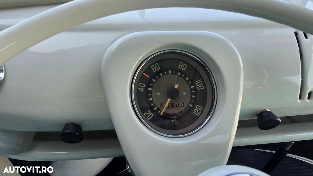 Volkswagen Transporter - 19