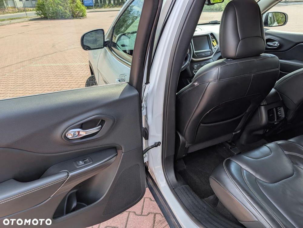 Jeep Cherokee 3.2 V6 Pentastar Active Drive I Automatik Limited - 17