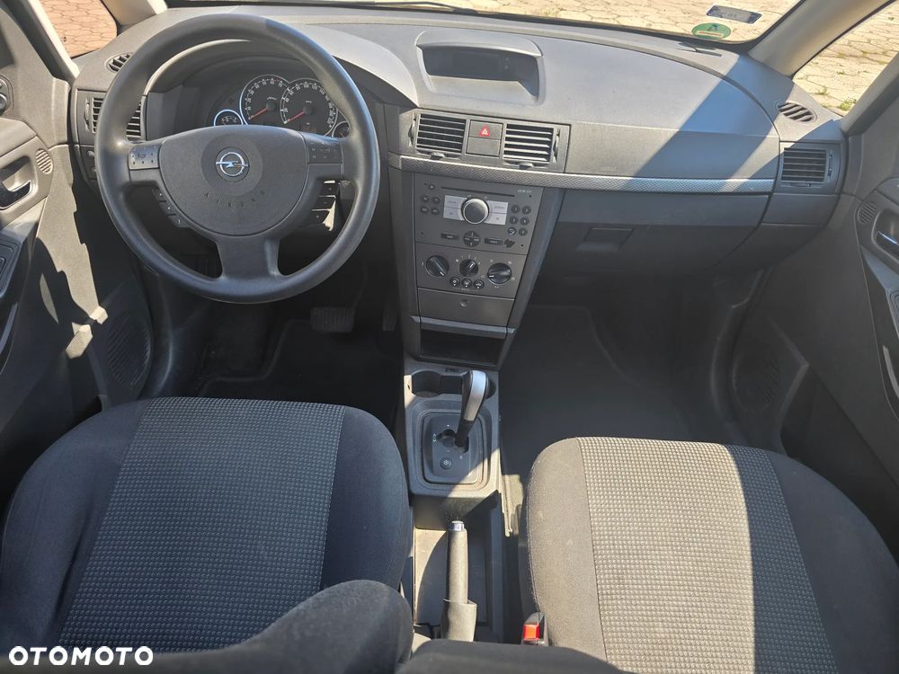 Opel Meriva - 9