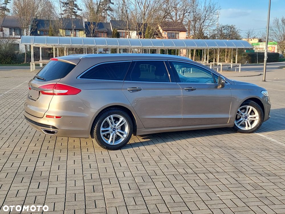 Ford Mondeo 2.0 EcoBlue Titanium - 16