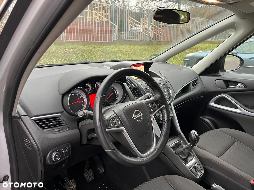 Opel Zafira 1.4 T Cosmo - 7