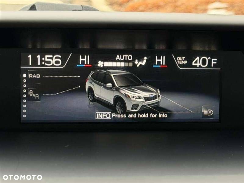 Subaru Forester 2.0 i Active Lineartronic - 34