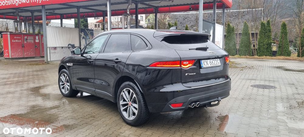 Jaguar F-Pace 2.0 i4D AWD R-Sport - 8