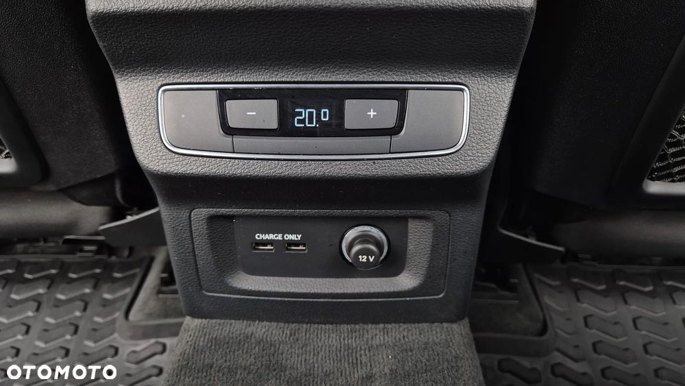 Audi Q5 50 TFSI e Quattro Advanced S tronic - 35