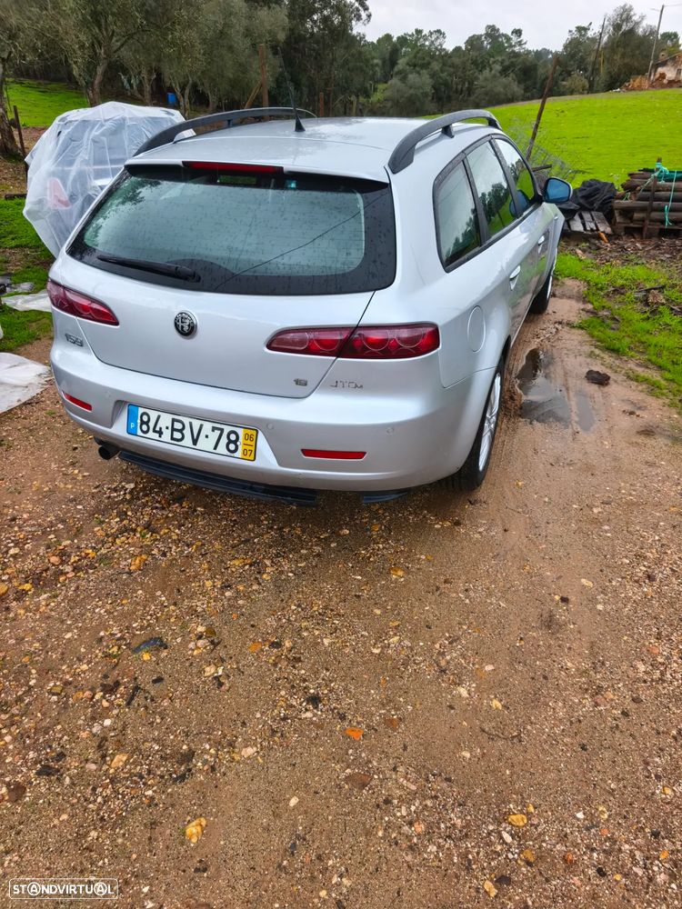 Alfa Romeo 159 Sportwagon 1.9 JTDm 16V - 3