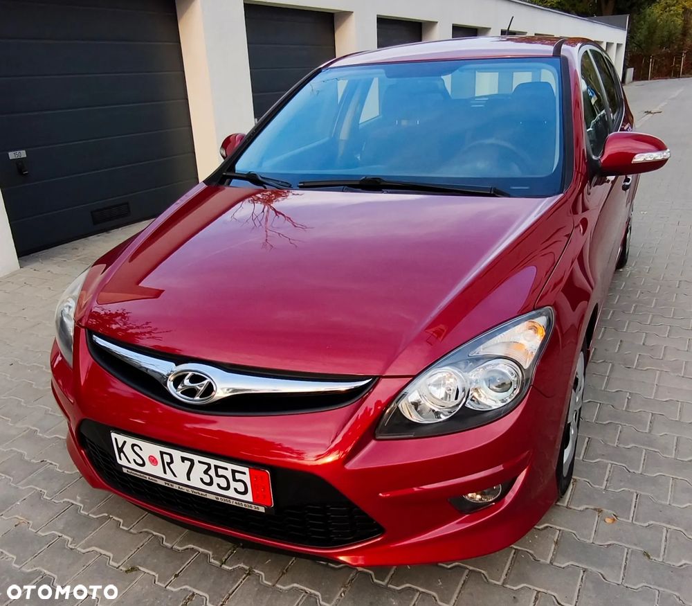 Hyundai i30 1.4 Classic + - 16
