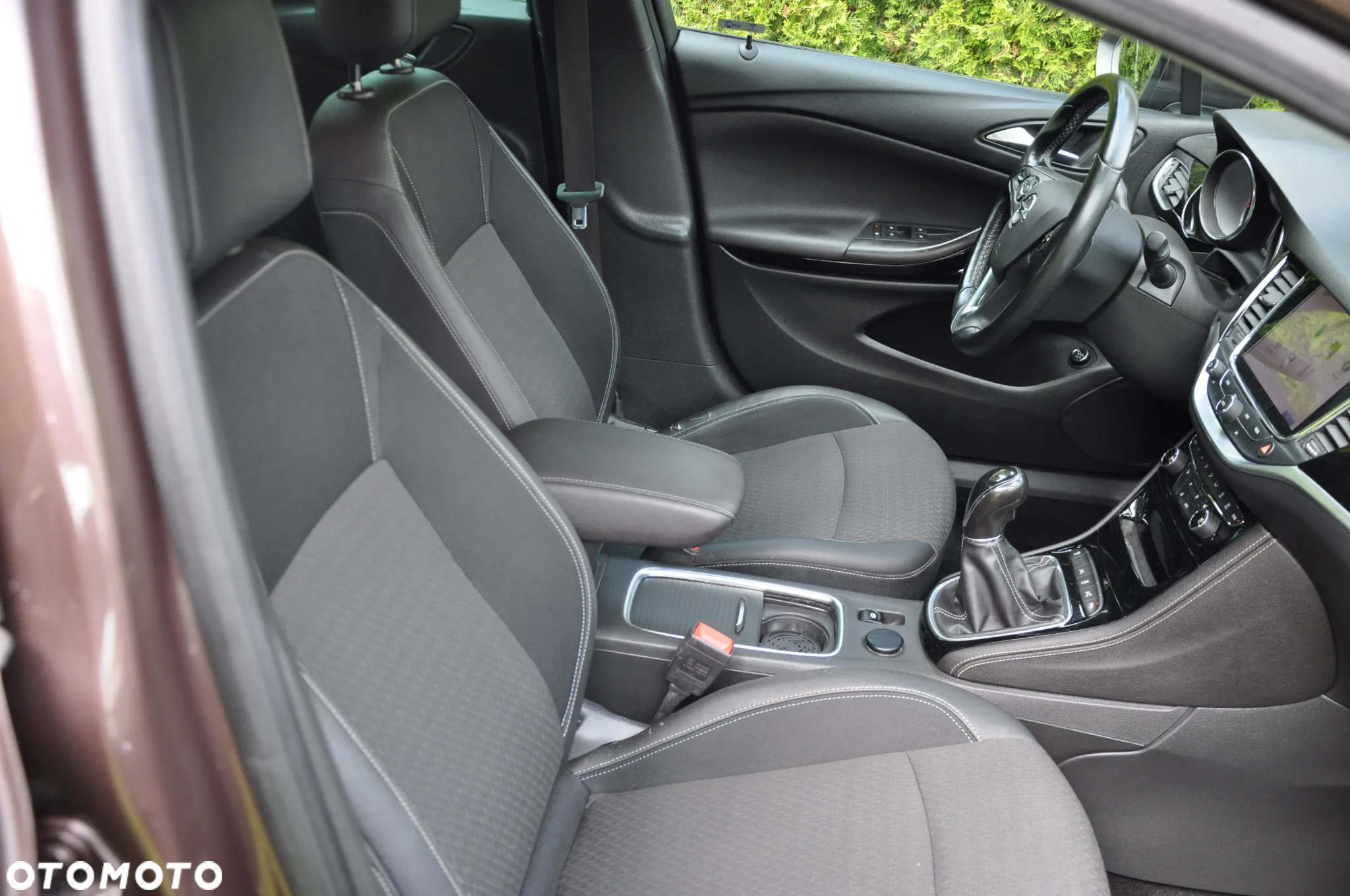Opel Astra 1.4 Turbo Innovation - 18