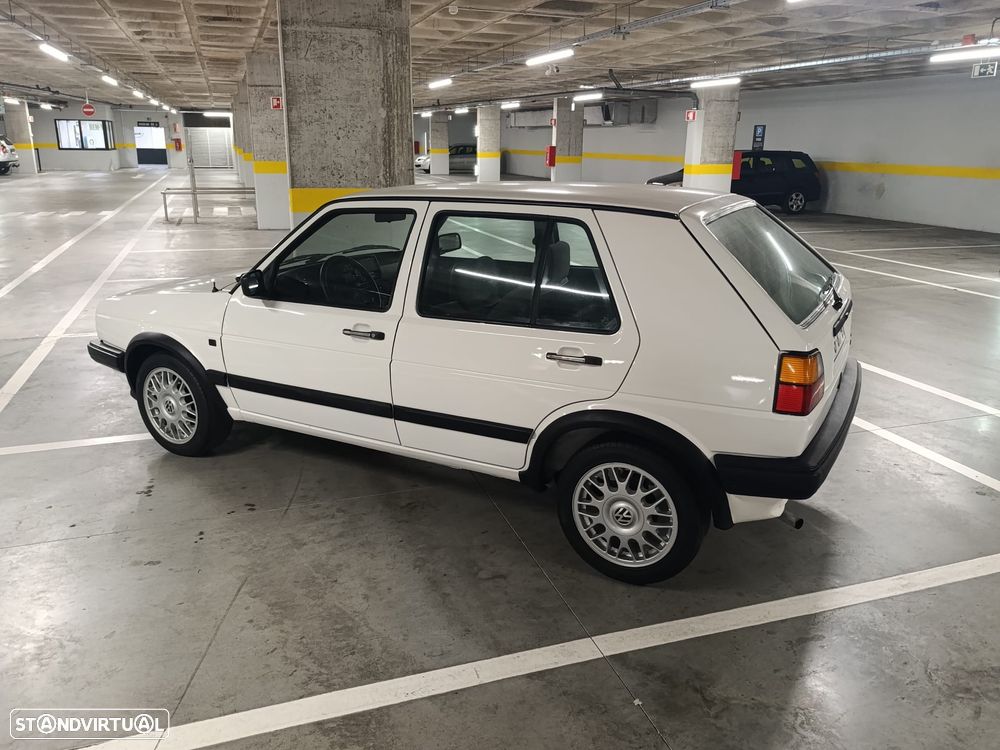 VW Golf 1.3 GL - 4