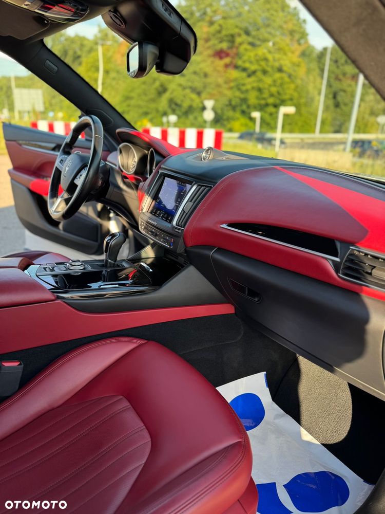 Maserati Levante Diesel Granlusso - 23