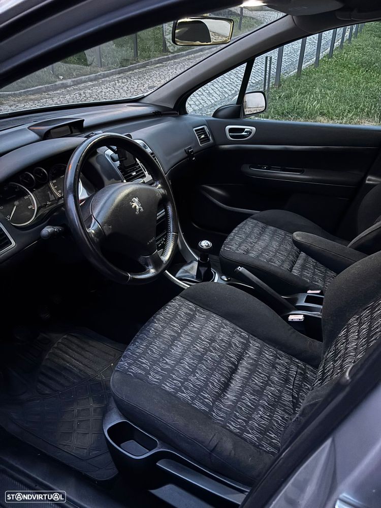 Peugeot 307 1.6 HDi Navtech - 5