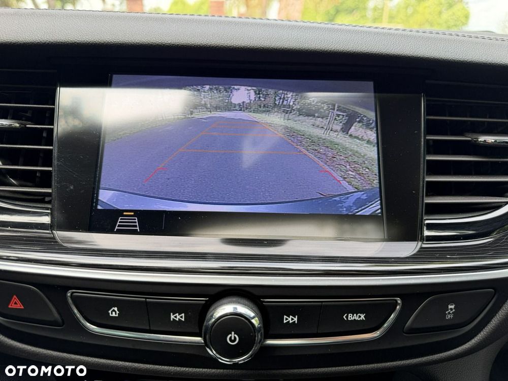 Opel Insignia - 40