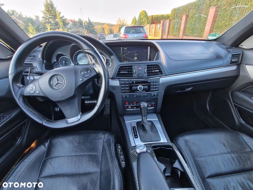 Mercedes-Benz Klasa E 350 CDI DPF Coupe BlueEFFICIENCY 7G-TRONIC Avantgarde - 18